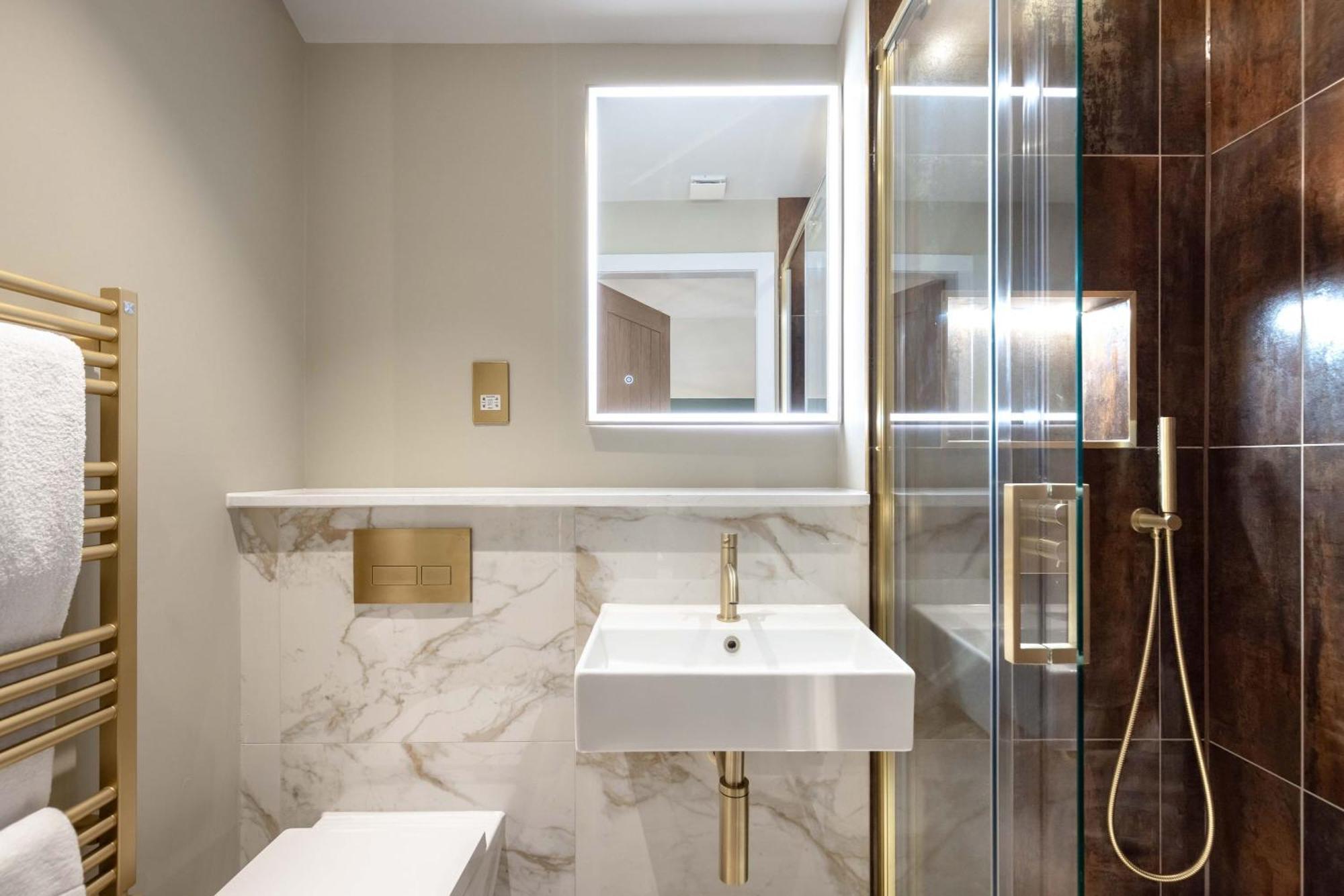Dragon Suites - City Centre 2 Bed Luxury Mews House Edimburgo Exterior foto